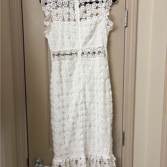 Petal & Pup Lauren Dress - White - Picture 4 of 4